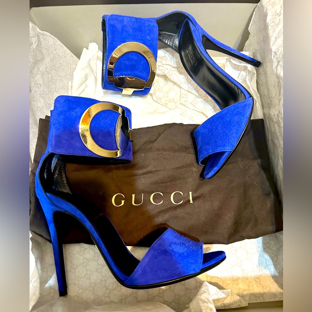 Gucci Scamosciato Deep Zaffiro Size 5